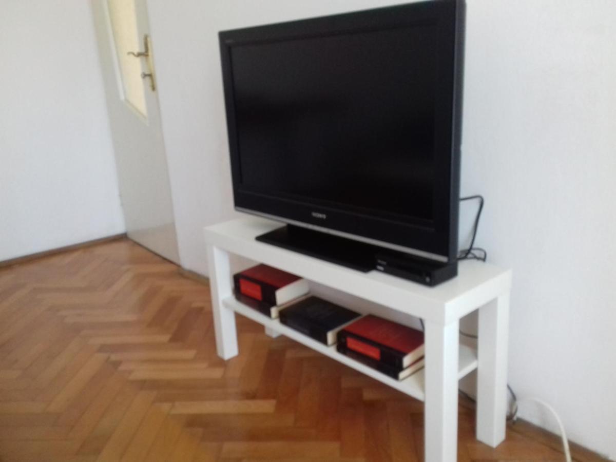Apartment Dragan Pula Ngoại thất bức ảnh