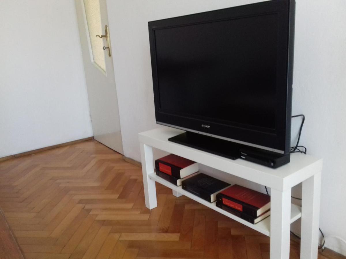 Apartment Dragan Pula Ngoại thất bức ảnh